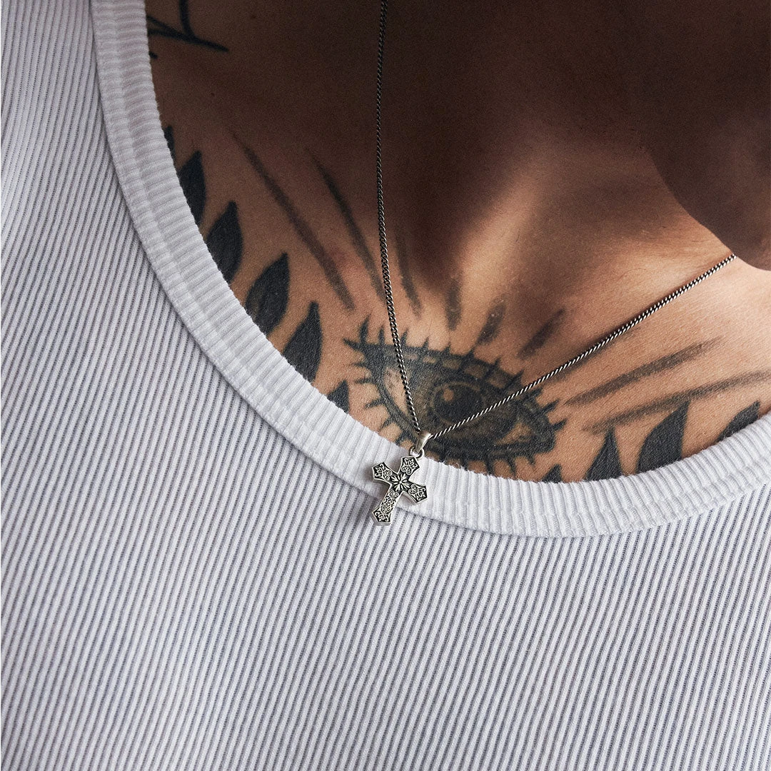 Silver Gothic Cross Necklace 10 Silver Gothic Cross Necklace - Image 8