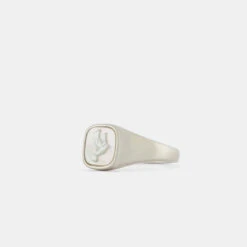 Silver Dove Cameo Ring -Serge DeNimes Jewelry Shop Silver Dove Cameo Ring White 2 11e64cb5 e3eb 46d8 8a2f ff406e0839c5