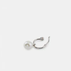 Silver Pearl Drop Earring 15 Silver Pearl Drop Earring -Serge DeNimes Jewelry Shop Silver Pearl Drop Earring Product Shot 3 Grey